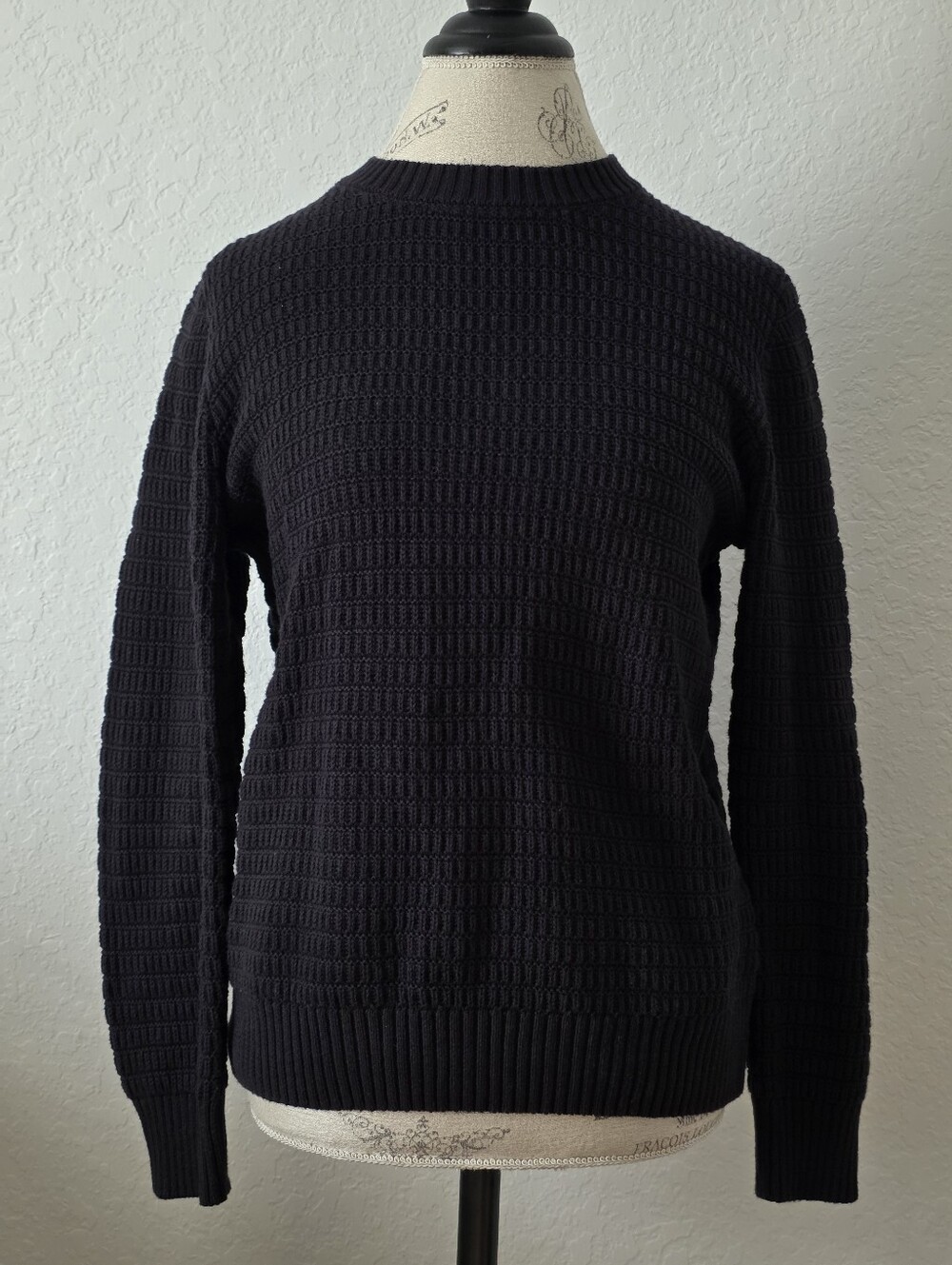 Wilt Textured Knit Unisex Sweater 100% Cotton Size Small Crew Neck Black
